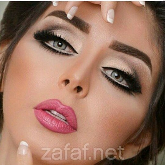 مشغل لمسات جميلة