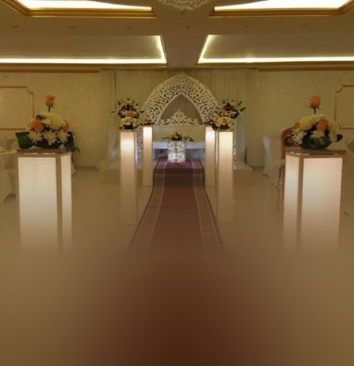 قاعة أمسية الورد