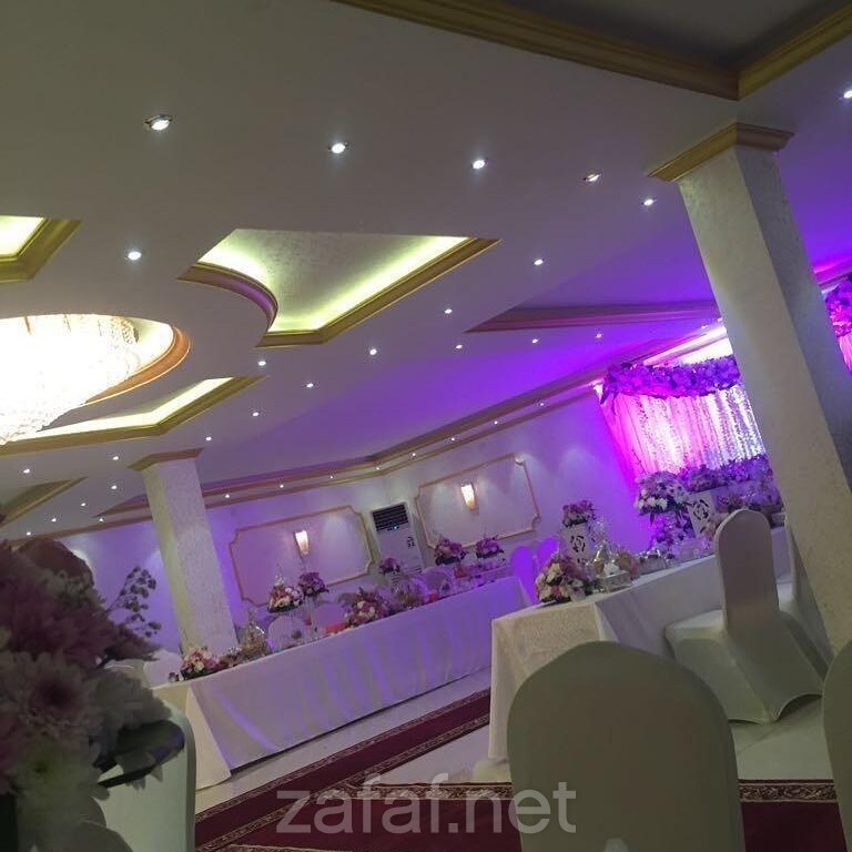 قاعة أمسية الورد