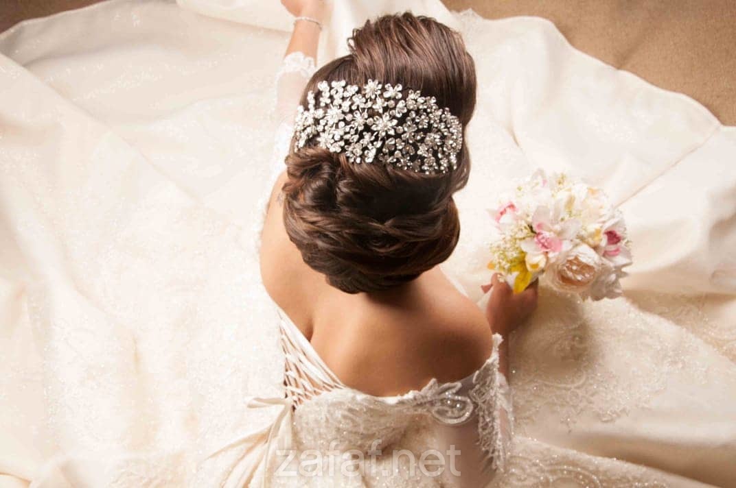 فوزية خبيرة الشعر