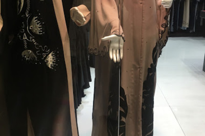 عبايات الحسناء