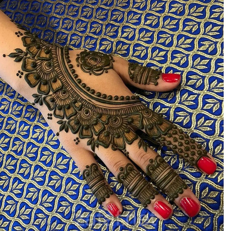 الحناية مروة