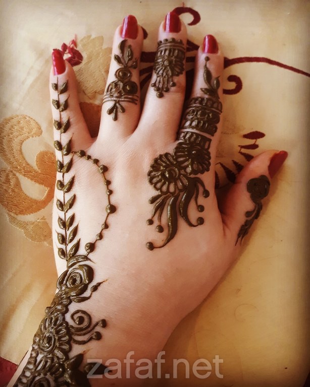 الحناية ليلى