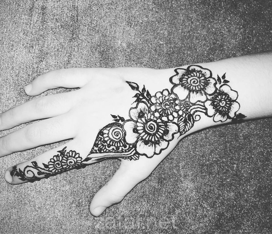 اسما للحناء