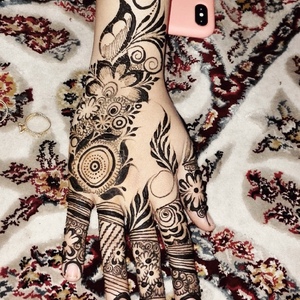 يورانا للحناء