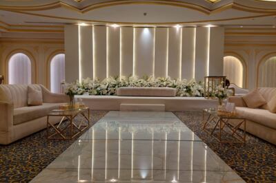 فندق إريديوم السبعين