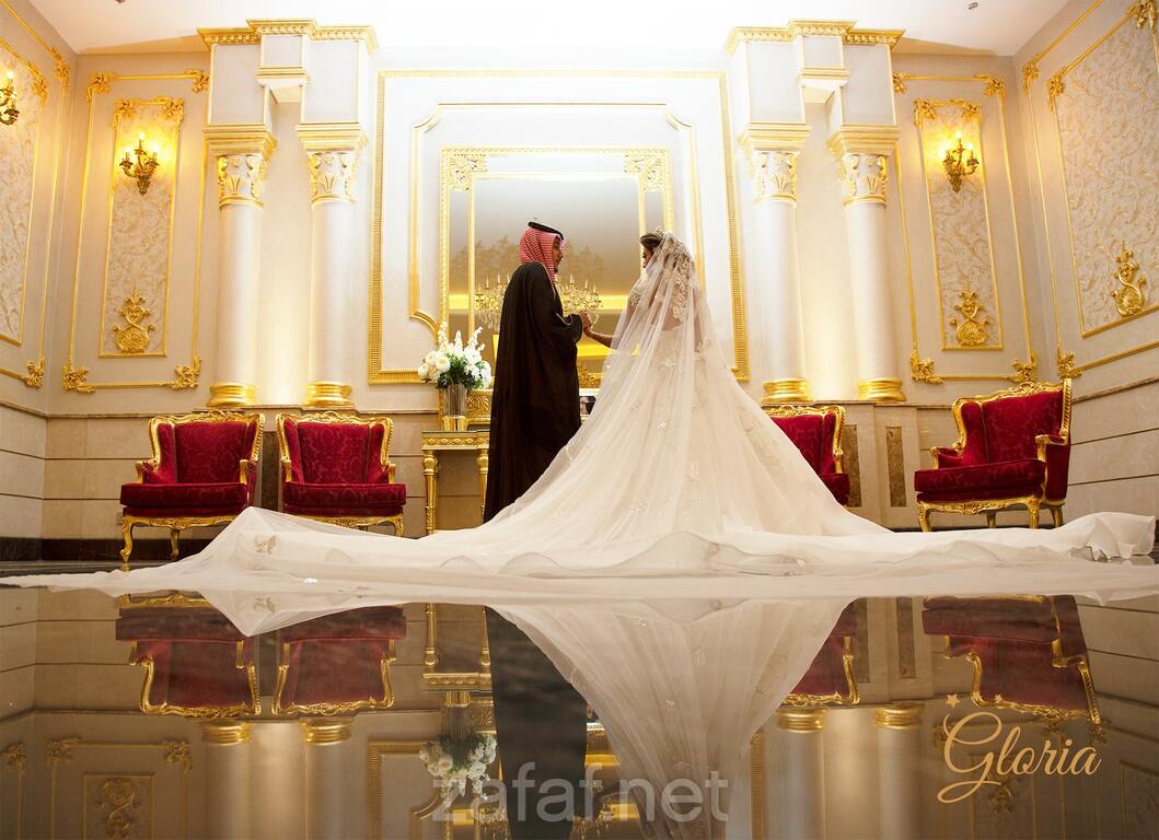 قاعة قلوريا