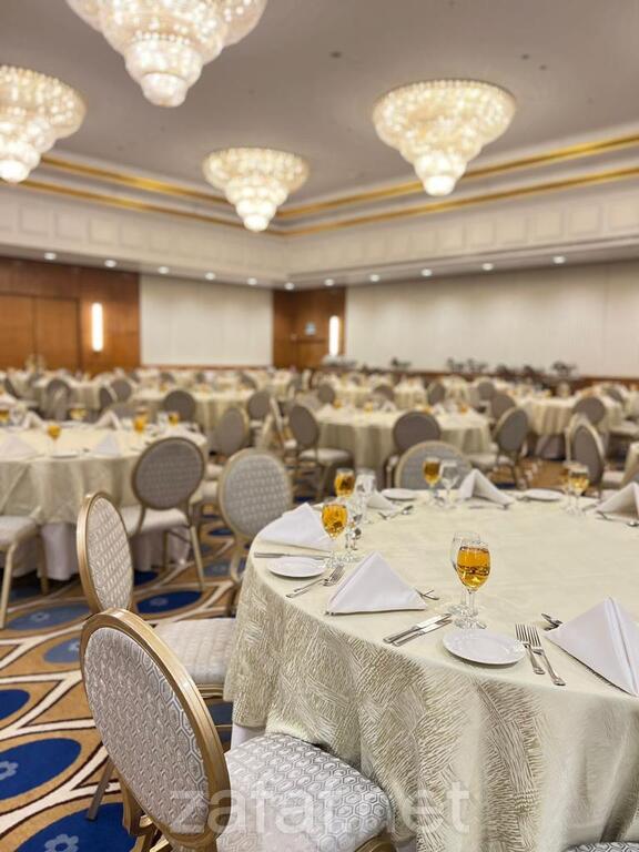 مطعم فندق انتركونتيننتال الرياض