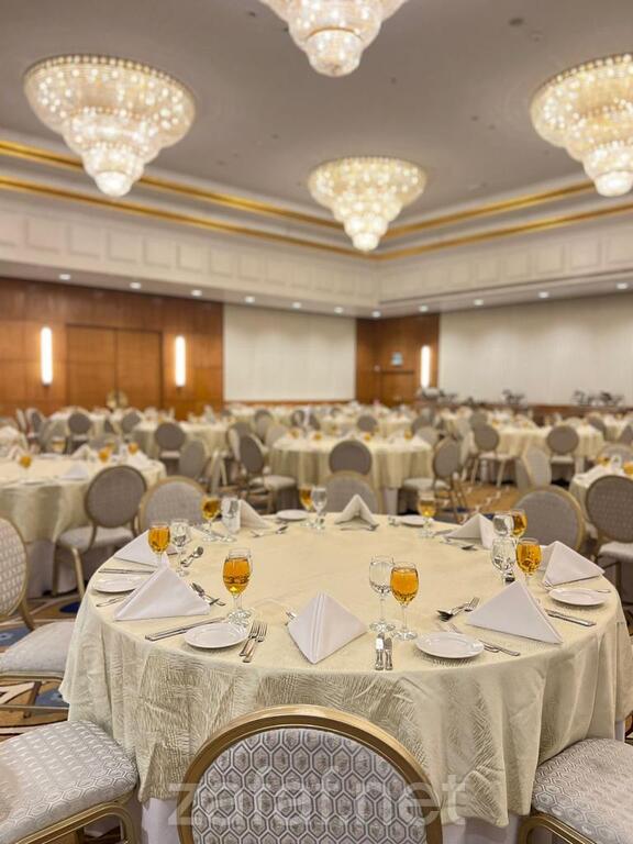 مطعم فندق انتركونتيننتال الرياض