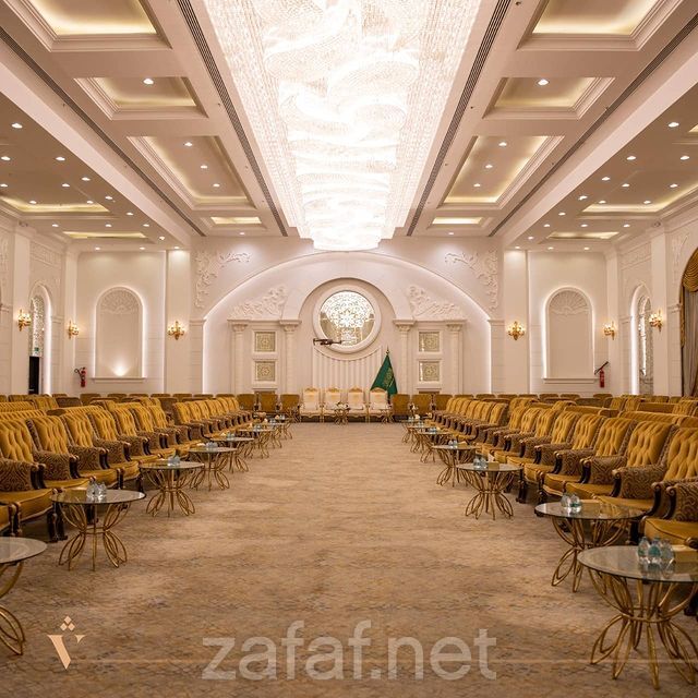 قاعة لافيورا