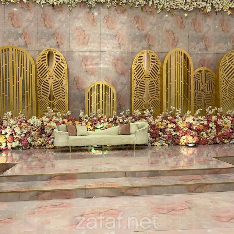 قاعة لافيورا