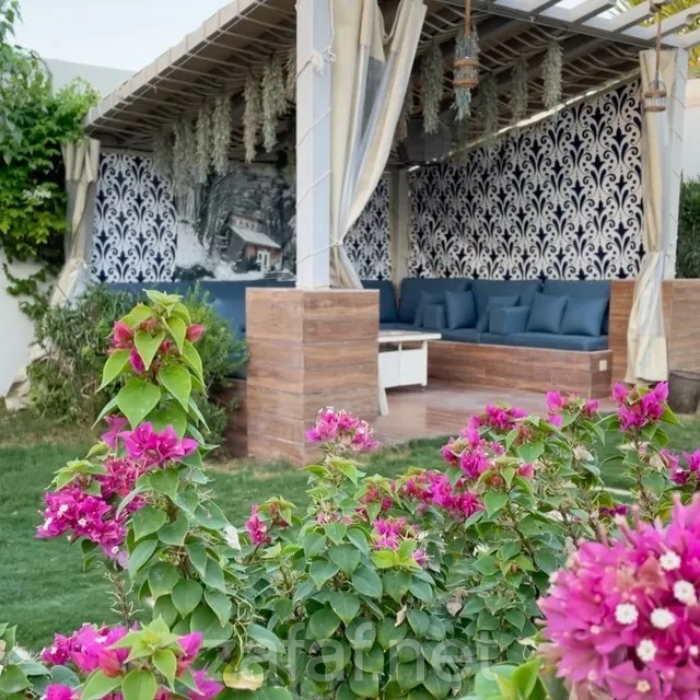 منتجع لوكازورت - العمارية