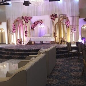 قاعة فيولايت للمناسبات