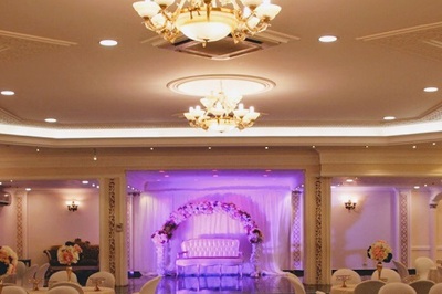 قاعة الرمال الذهبية