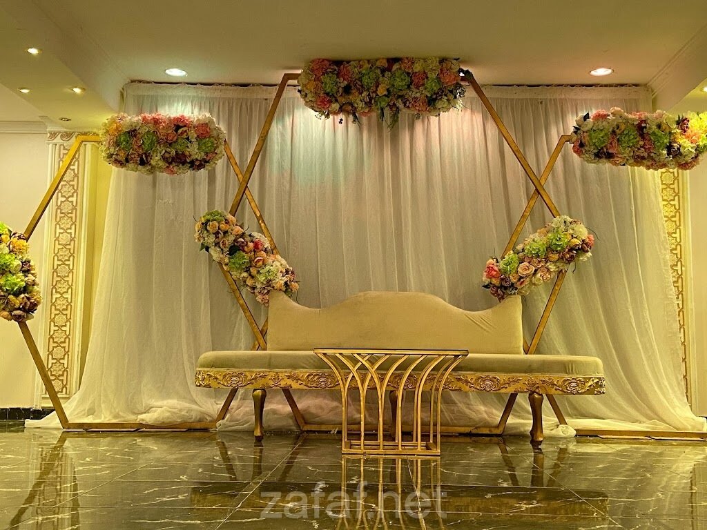 قاعة الرمال الذهبية