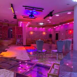 قاعة سمر الحياة - فندق تعيش الحياة