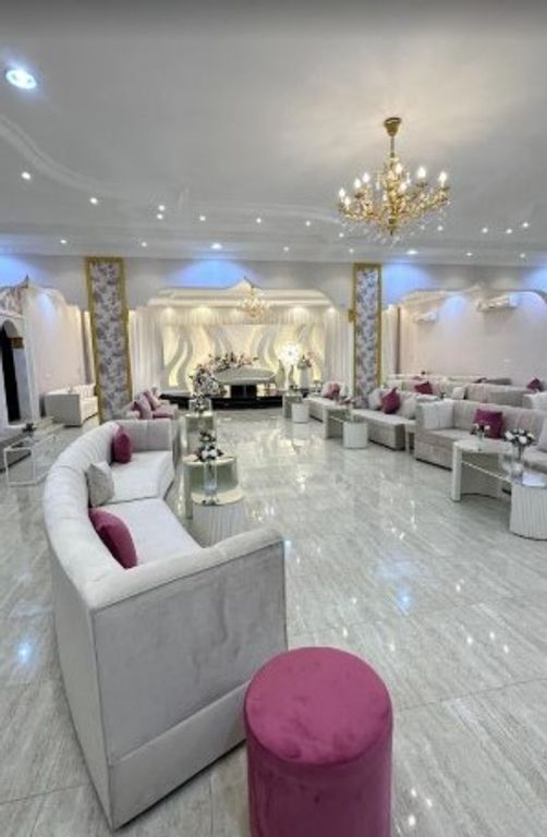 قاعة بيان للاحتفالات