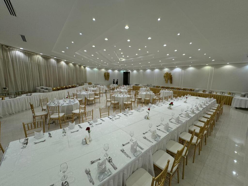 فندق السفينة الذهبية للبوفيهات الخارجية