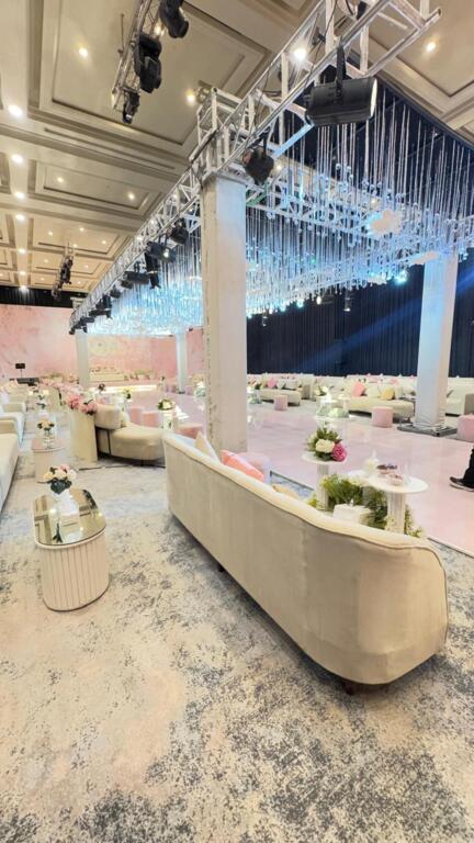 الكيان ايفنتس - هوليدي ان ازدهار