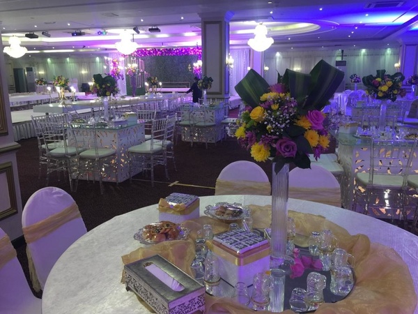 هوليدي ان السلام جدة