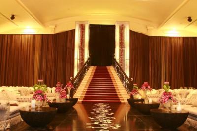 فندق مداريم كراون