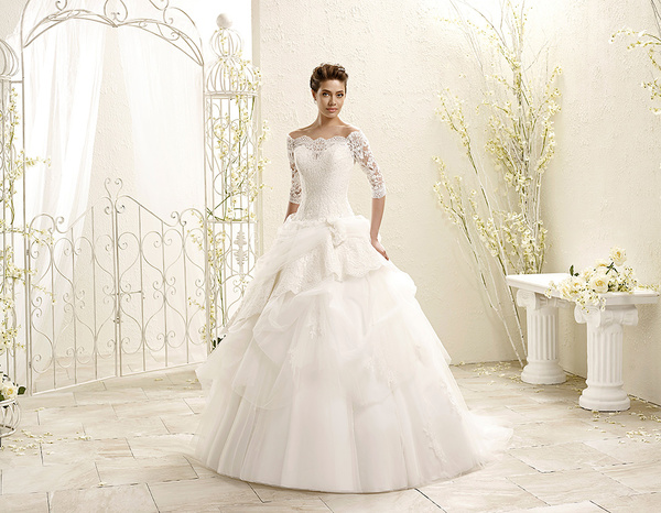 بسمة الجزائري لفساتين الاعراس