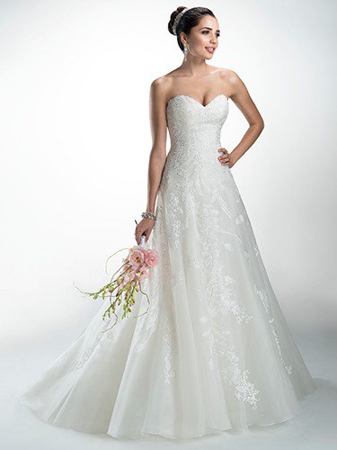 بسمة الجزائري لفساتين الاعراس