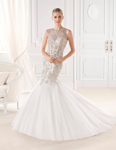 فساتين اعراس لا سبوزا