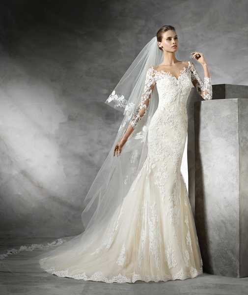 فساتين زفاف دانتيل ناعمة برونوفياس 2016