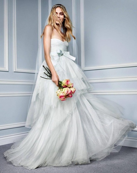 فساتين زواج تول