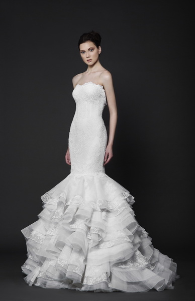 فساتين زفاف طوني ورد فخمه