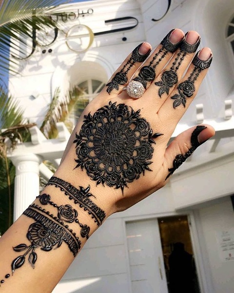 نقش انستغرام حناء اسود