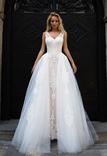 فساتين زفاف اوكسانا موخا 2017 بالرياض