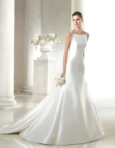 فساتين زواج ناعمه ساتان